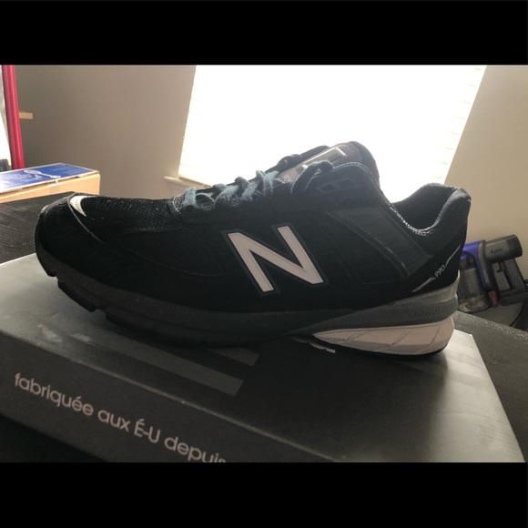 New Balance 990 v5